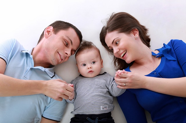 family-1613592_640